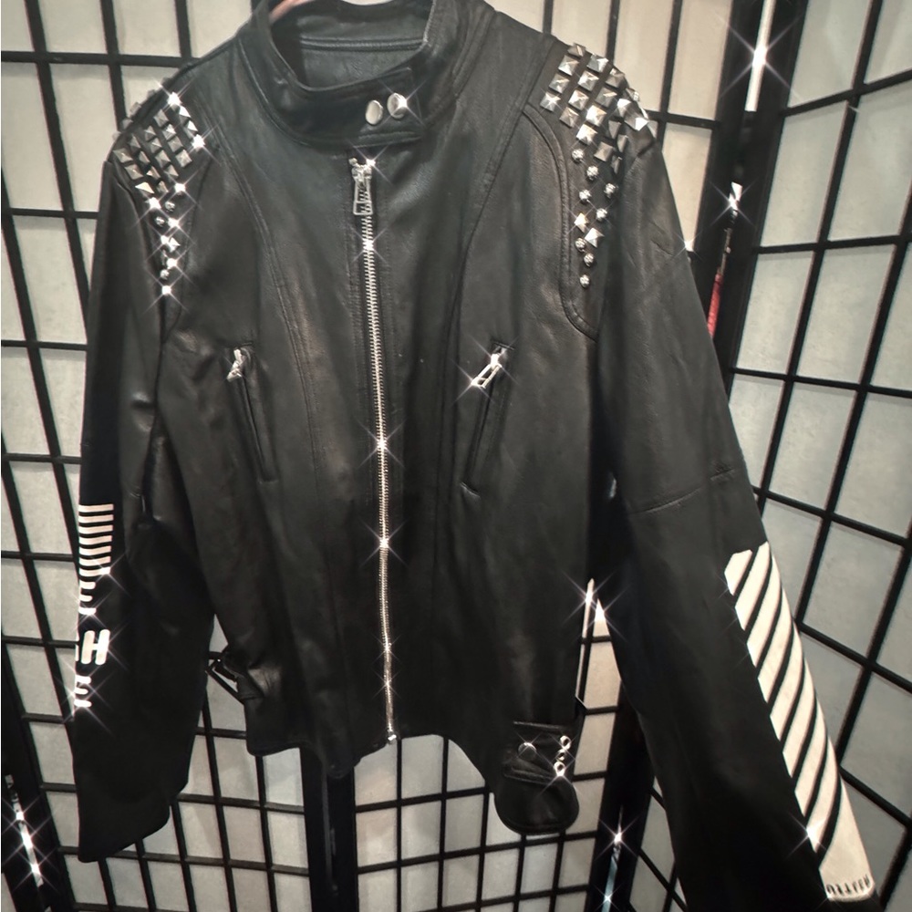 Fashion Nova Studded Graffiti Black White Studded Moto Jacket 1X EUC